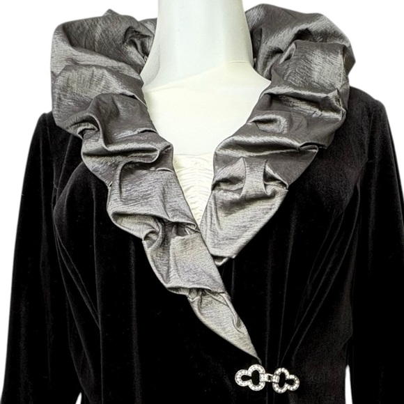 Whimsigoth Velvet Jacket MP Rhinestone Clasp, Metallic Ruffle Fairy Grunge 90s - Picture 3 of 13